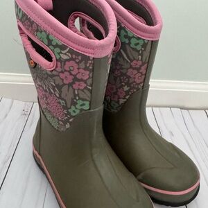Bogs Floral Classic 3 Season Boot